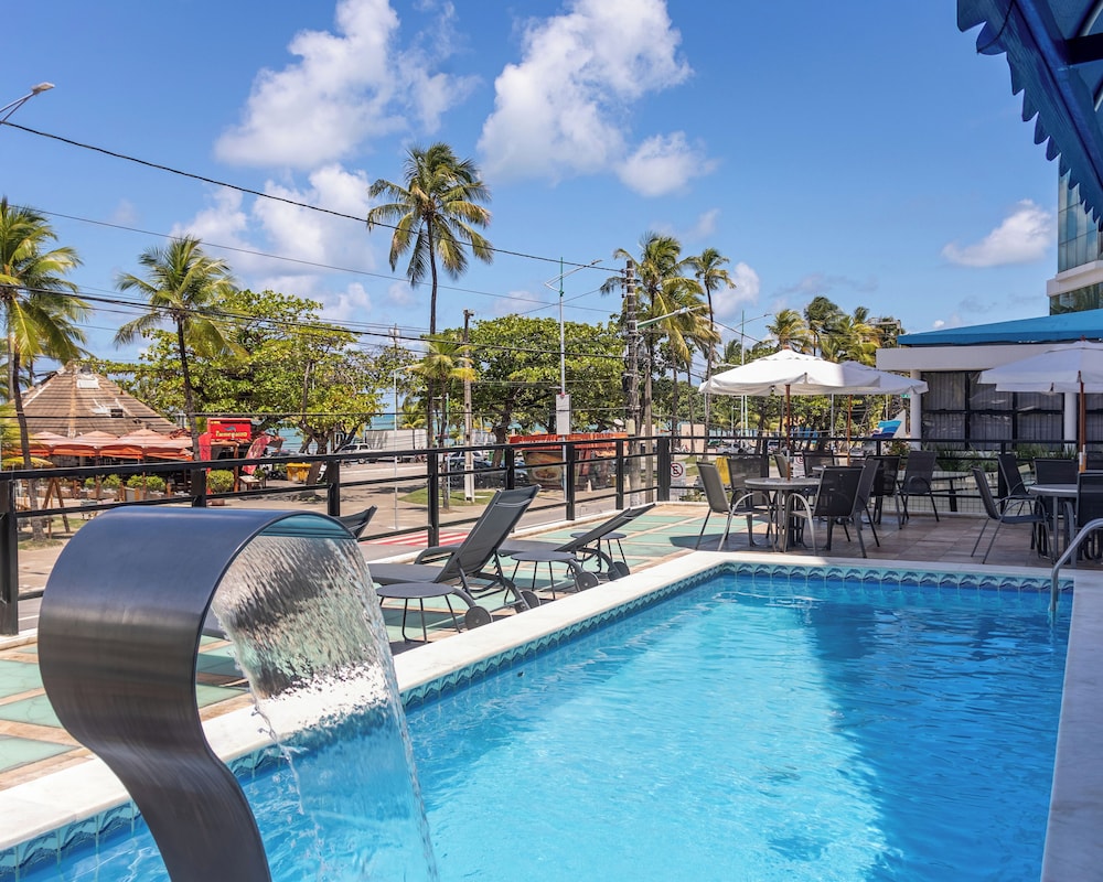 Praia Hotel Enseada 56/63