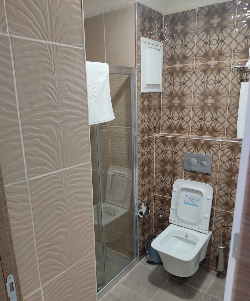 Dempa Hotel 42/42