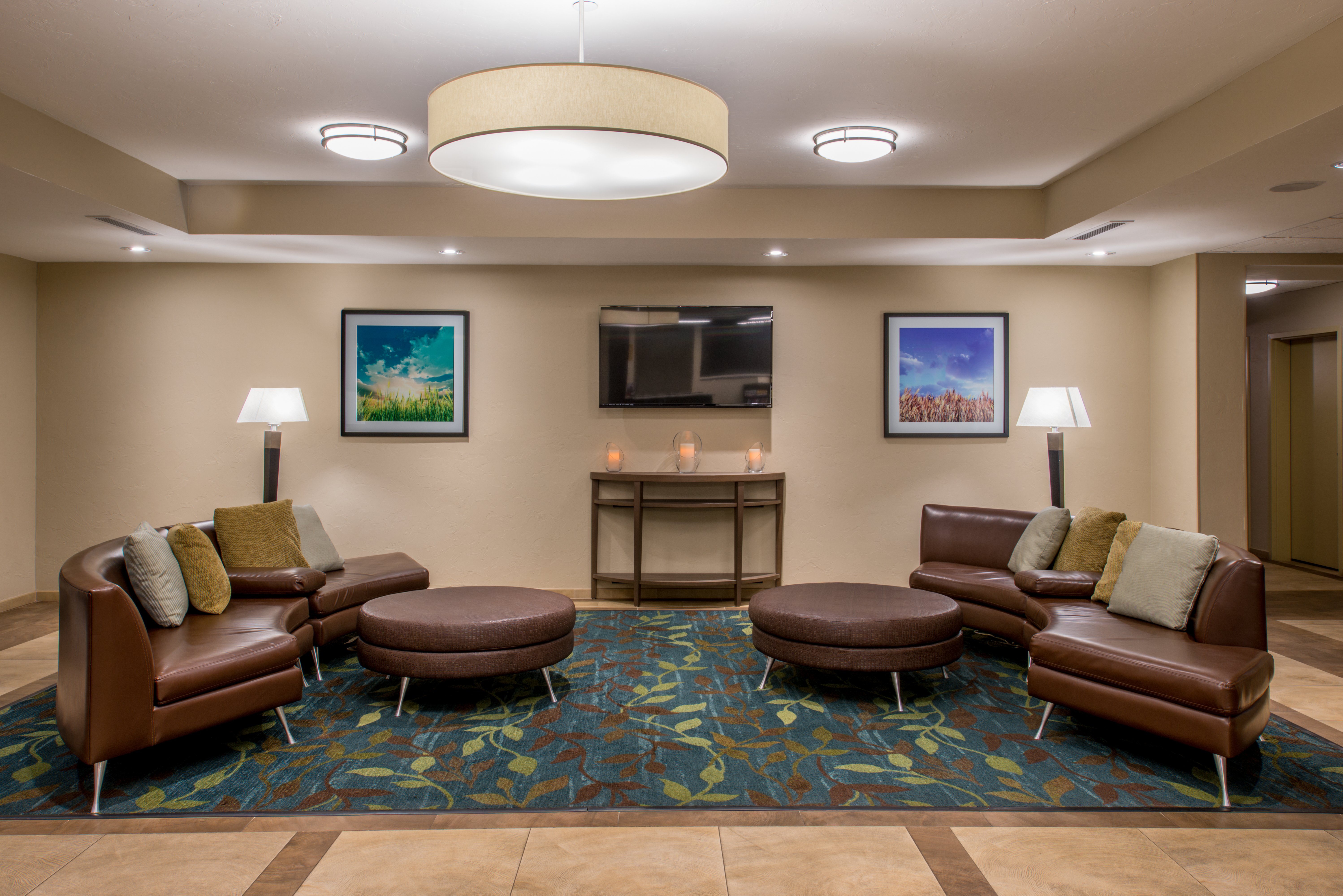 Candlewood Suites Midwest City 28/45