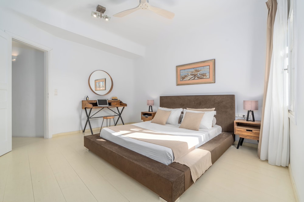 Thalasses Villas 15/50