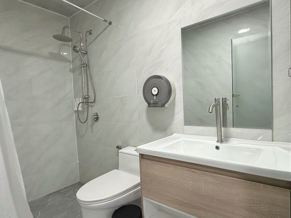 Longzhu Guesthouse 42/49
