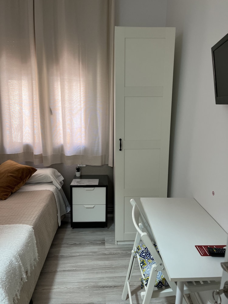 Hostal Ruta de Francia 14/50