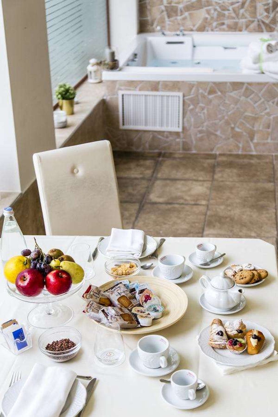Hotel Centro Congressi San Luca 27/45