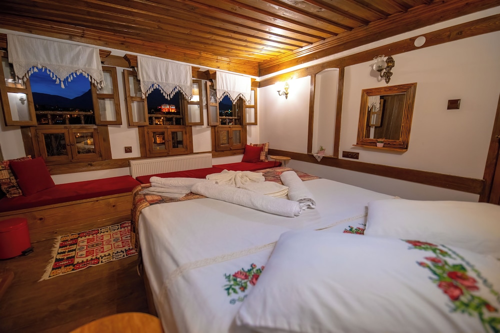 Hanedan Konak Otel 13/47
