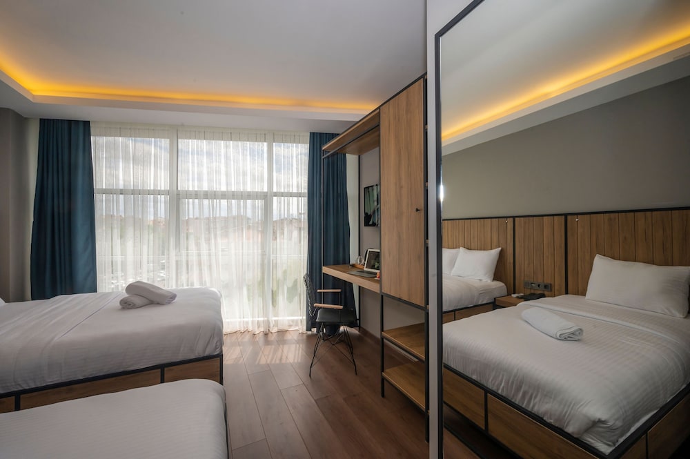 Corlu Dem Hotel 35/50