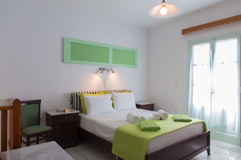 Edem Hotel Apartments 27/72