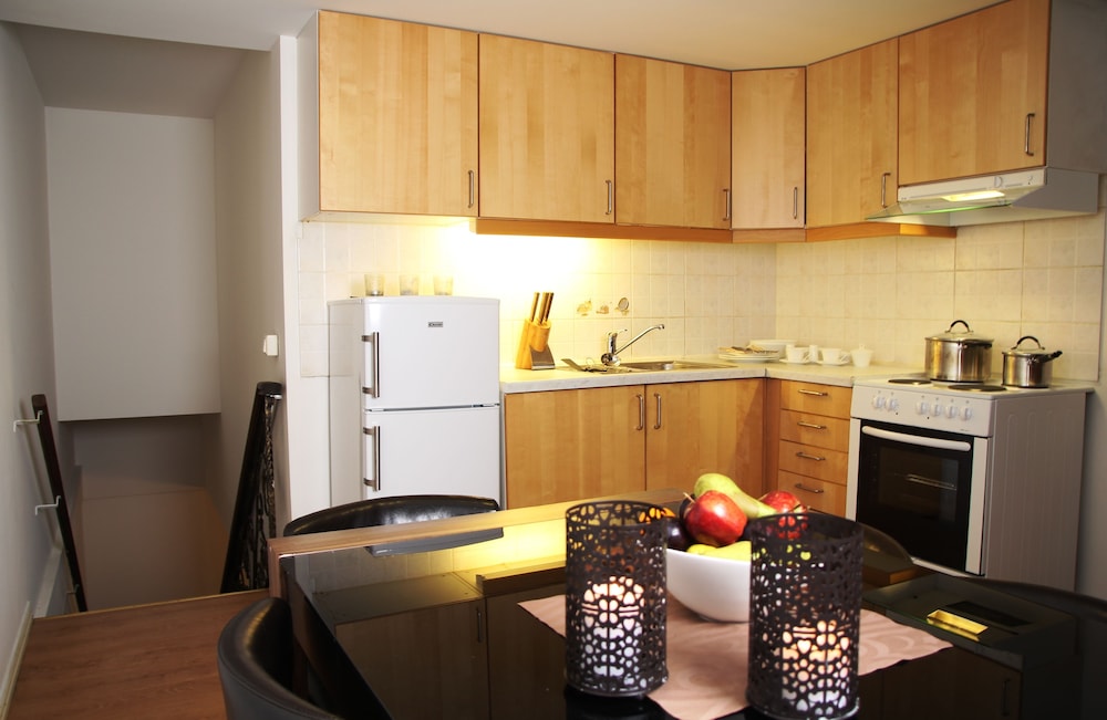 Central City Apartments 37/44