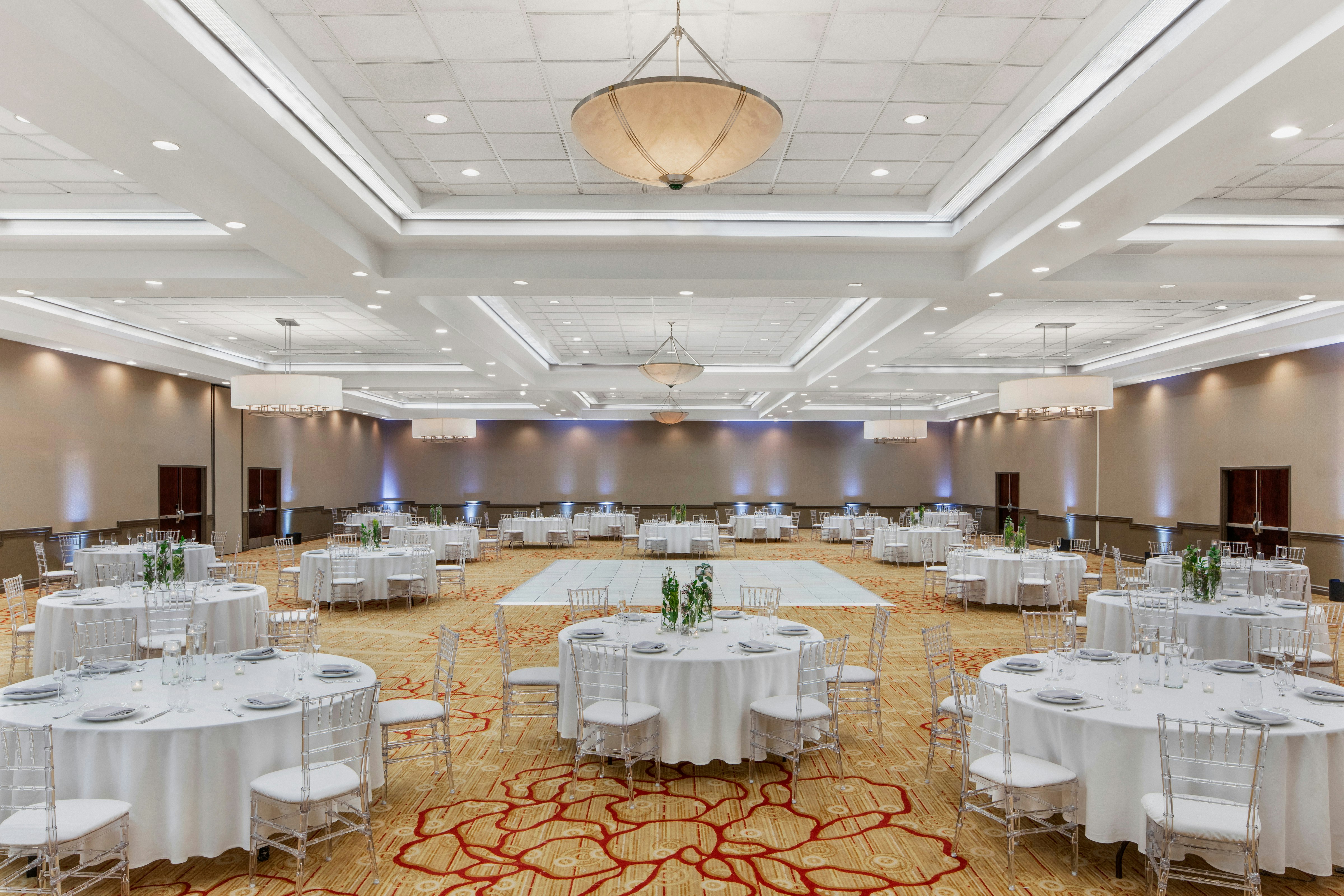 DoubleTree by Hilton Hotel Newark Airport 62/68