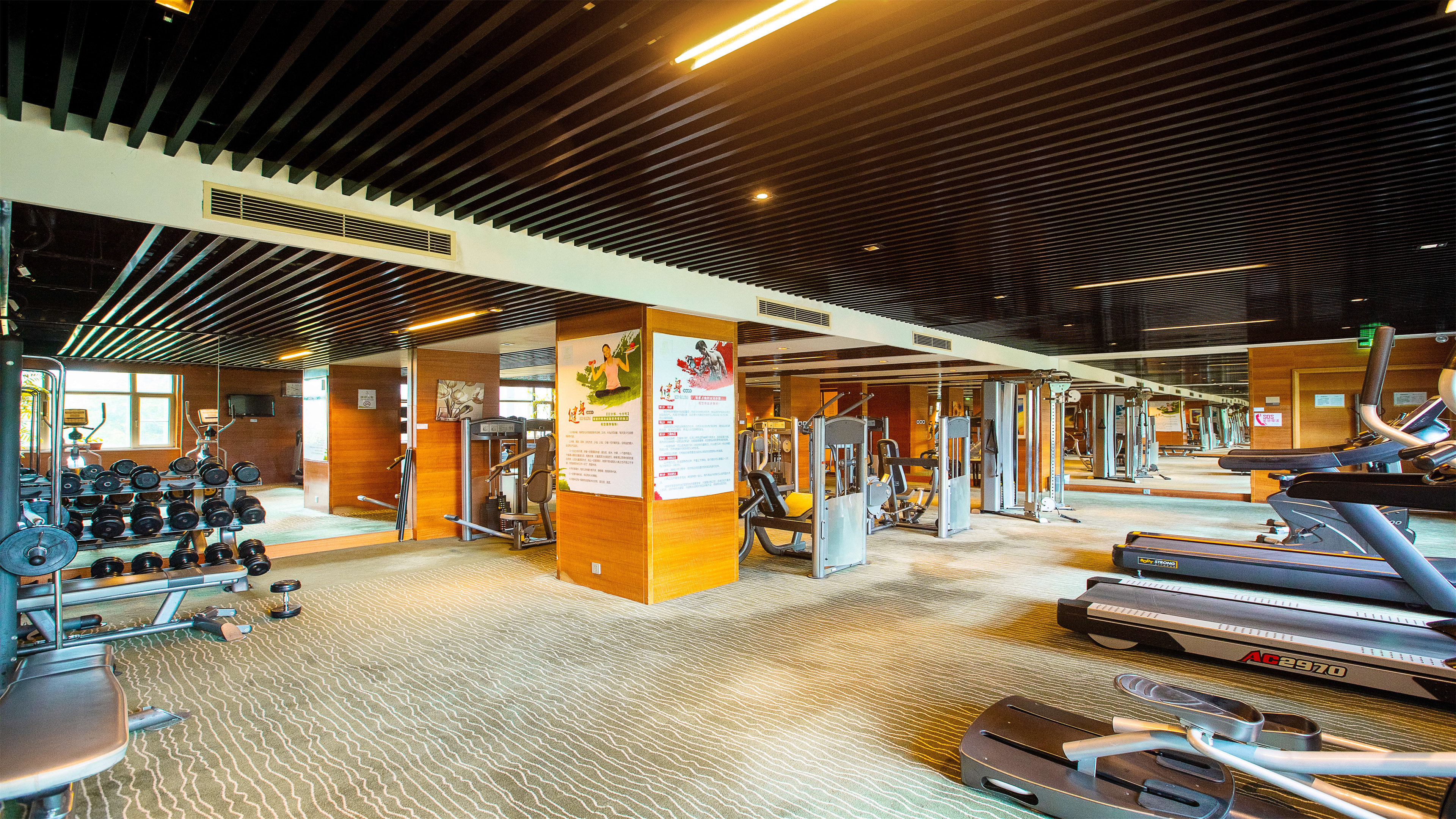 HOLIDAY INN MUDANJIANG 25/50