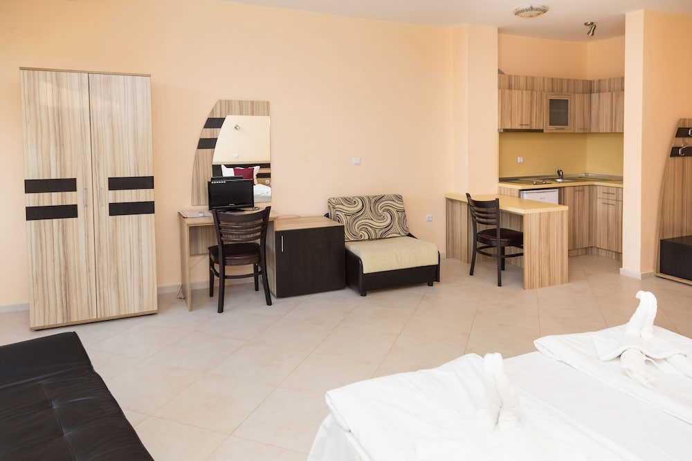 Saint Valentine Hotel 27/43