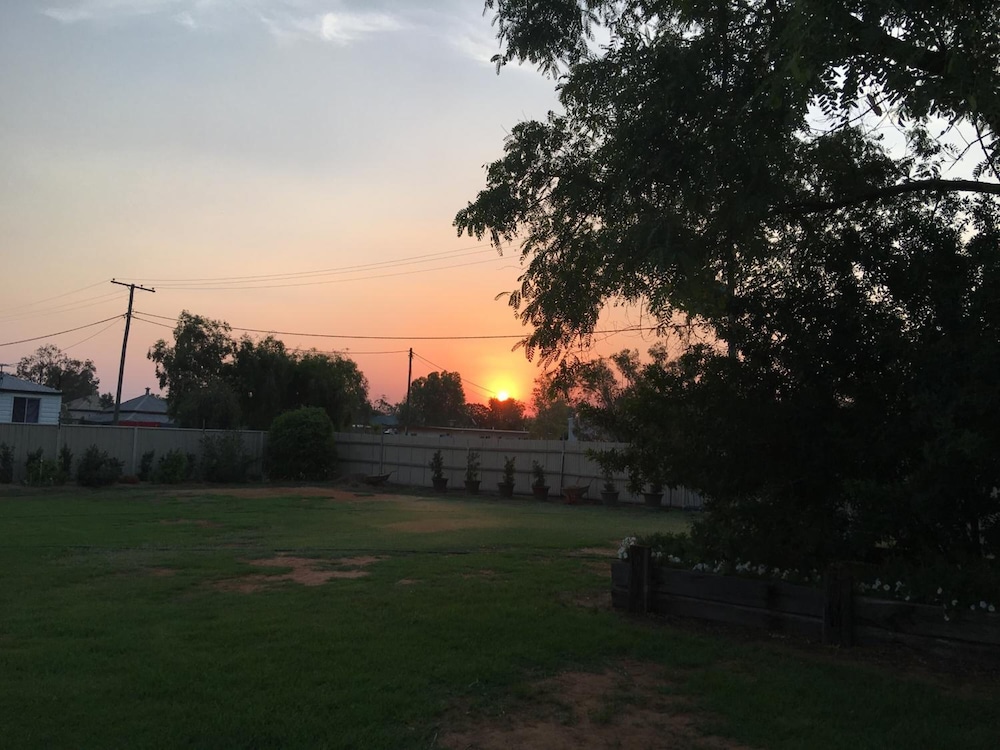 Club Boutique Hotel Cunnamulla 39/50