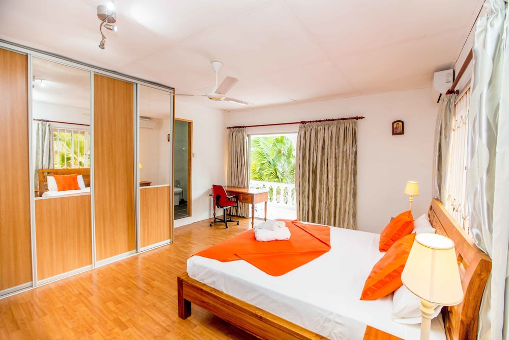 The Orchard Self-Catering Villa 15/50