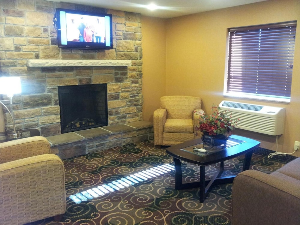 Cobblestone Inn &amp; Suites -- Hartington, NE 28/39