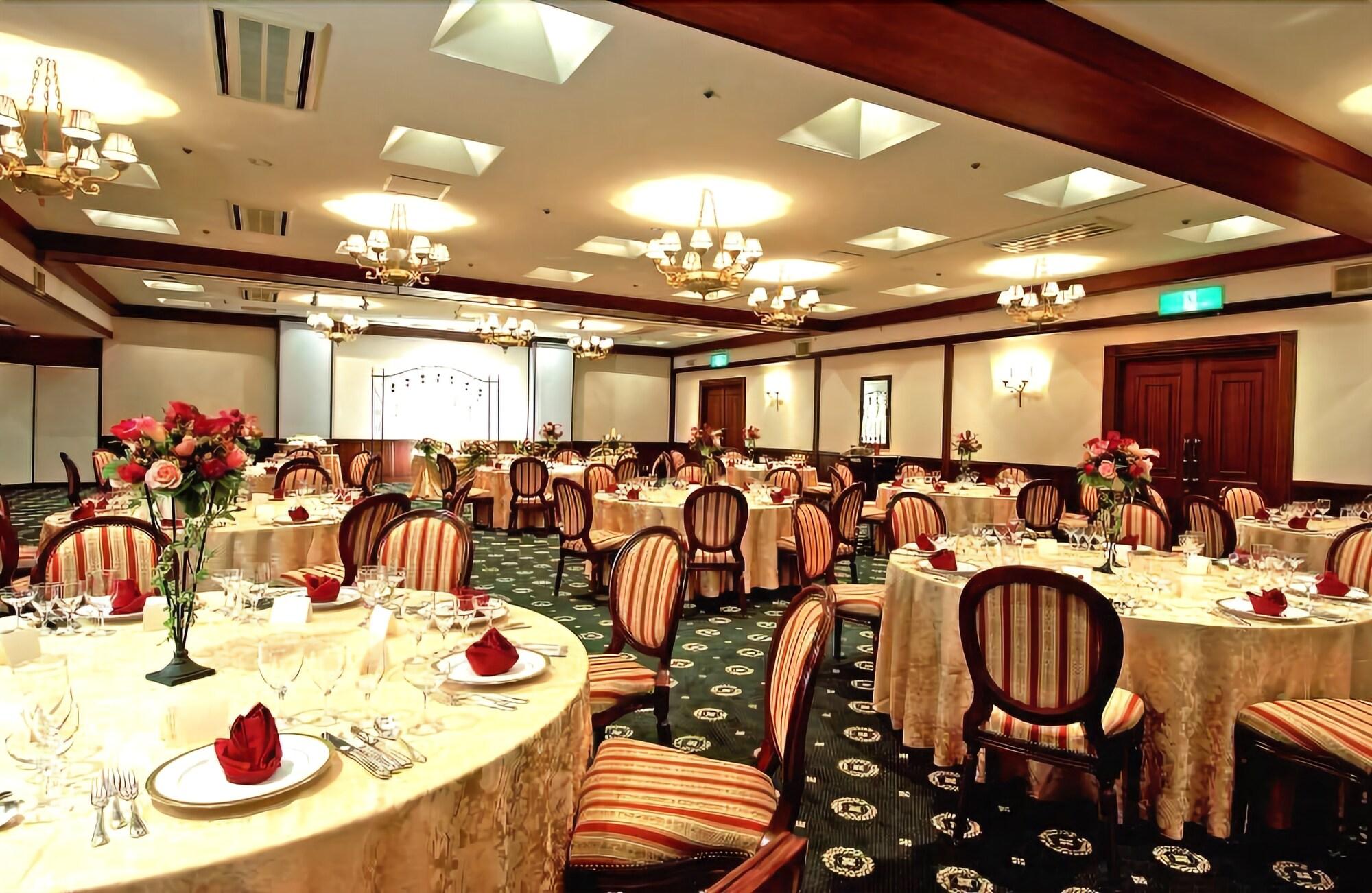 Takeo Century Hotel 20/25