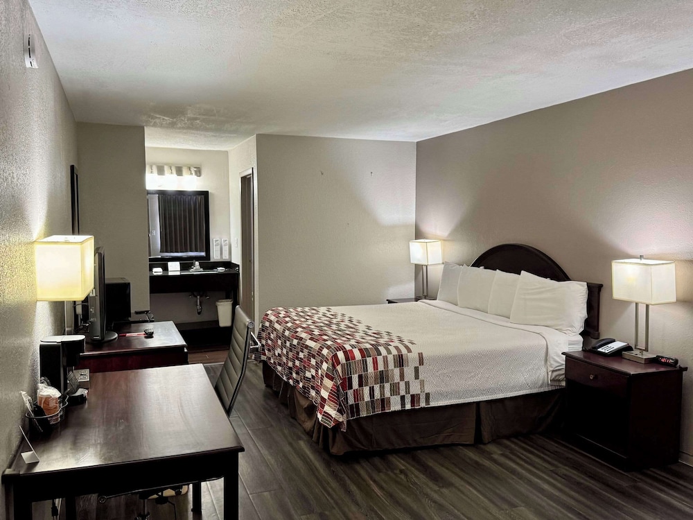 STANDARD, KING BED
