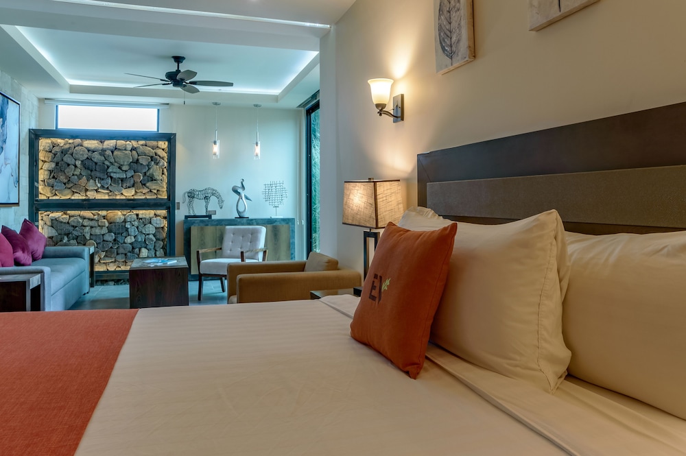 HOTEL BOUTIQUE VALLE DE GUADALUPE 66/83