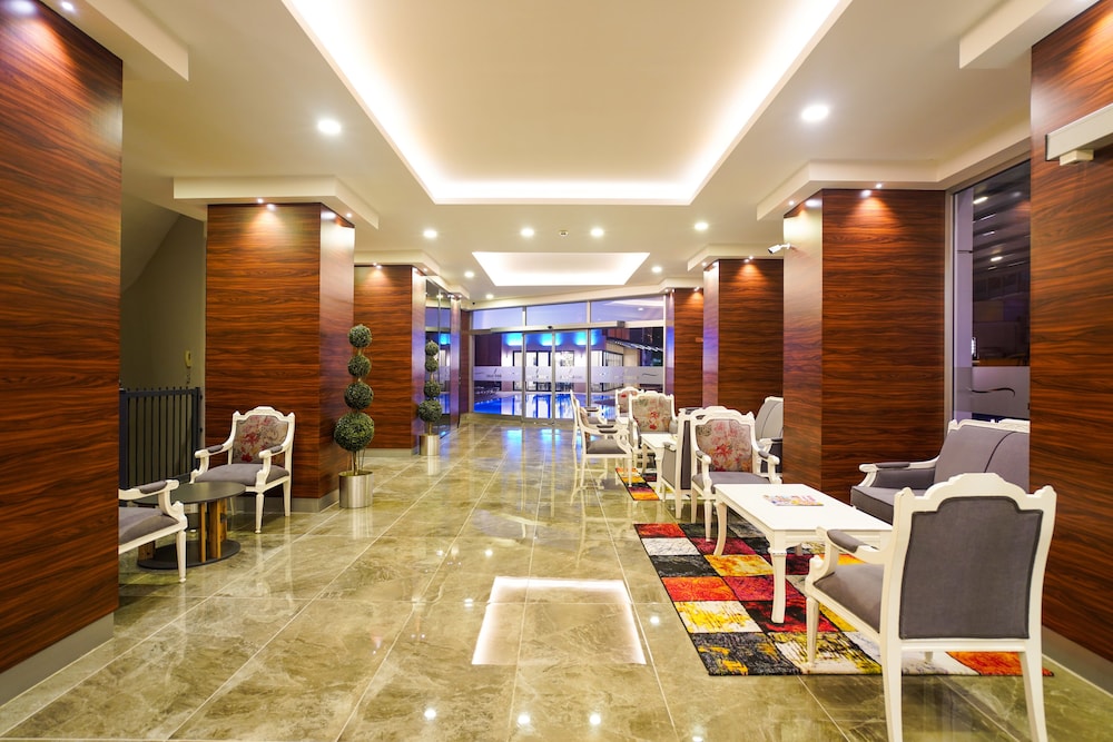 Seren Sari Hotel 24/35