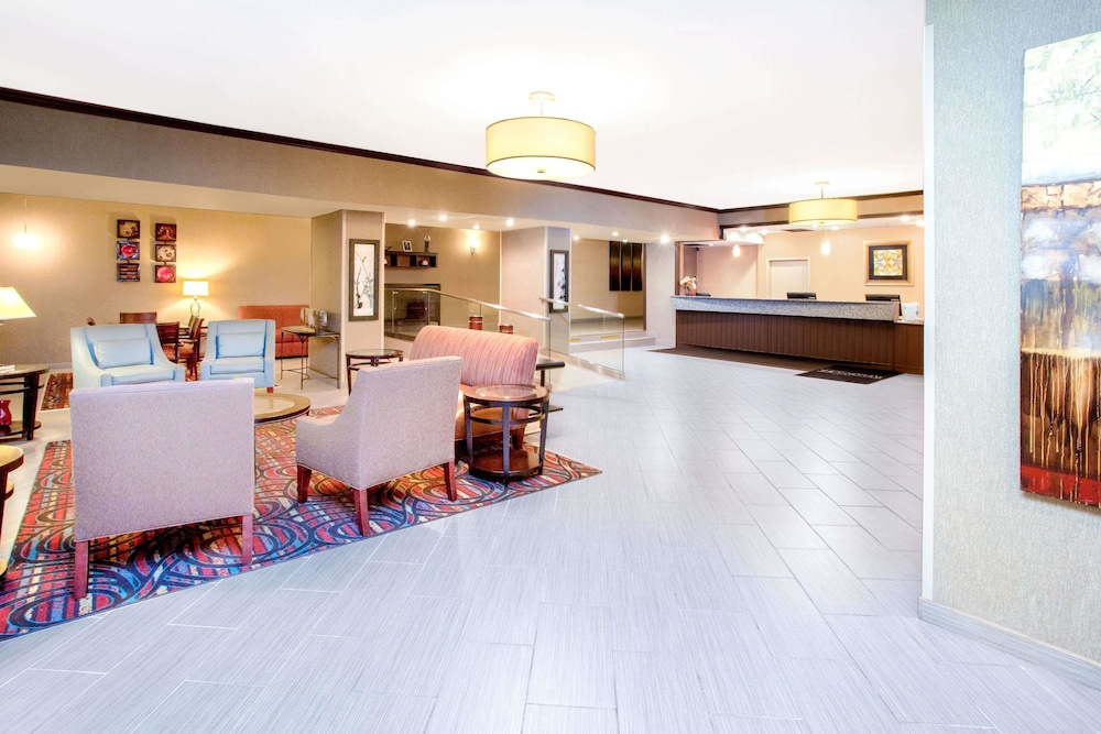 Wyndham Garden Schaumburg Chicago Northwest 19/27