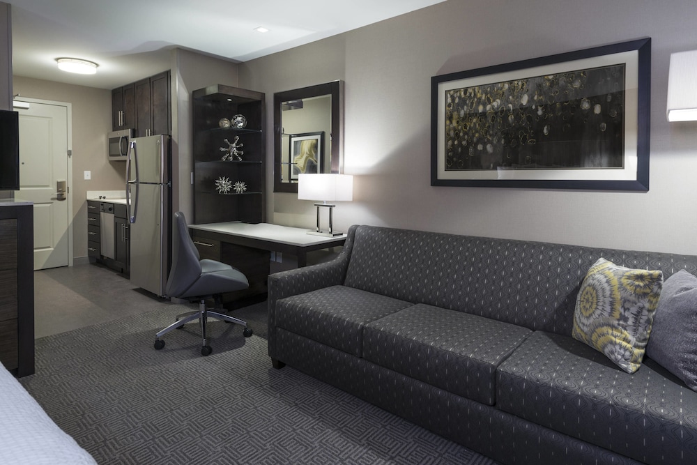 TownePlace Suites Boston Logan Airport/Chelsea 26/40