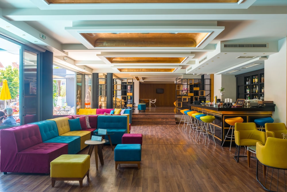 Mediterranean Resort Hotel 49/60