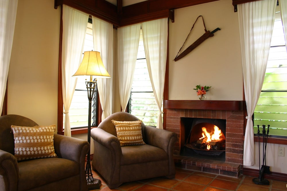 Hidden Valley Inn 49/74