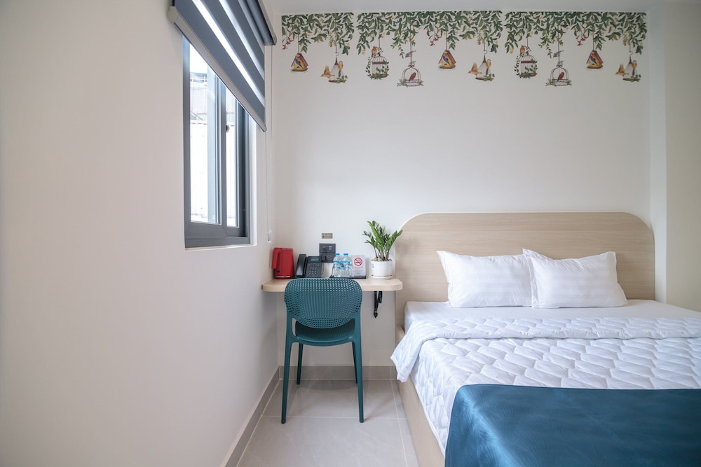 Bin Bin Hotel 16 - Near Bui Vien Walking Street 28/50