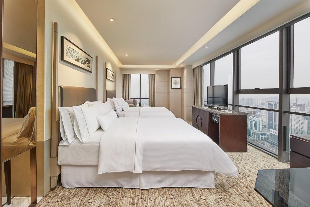 Guest Room, 2 Double Beds, River View, Club Floor