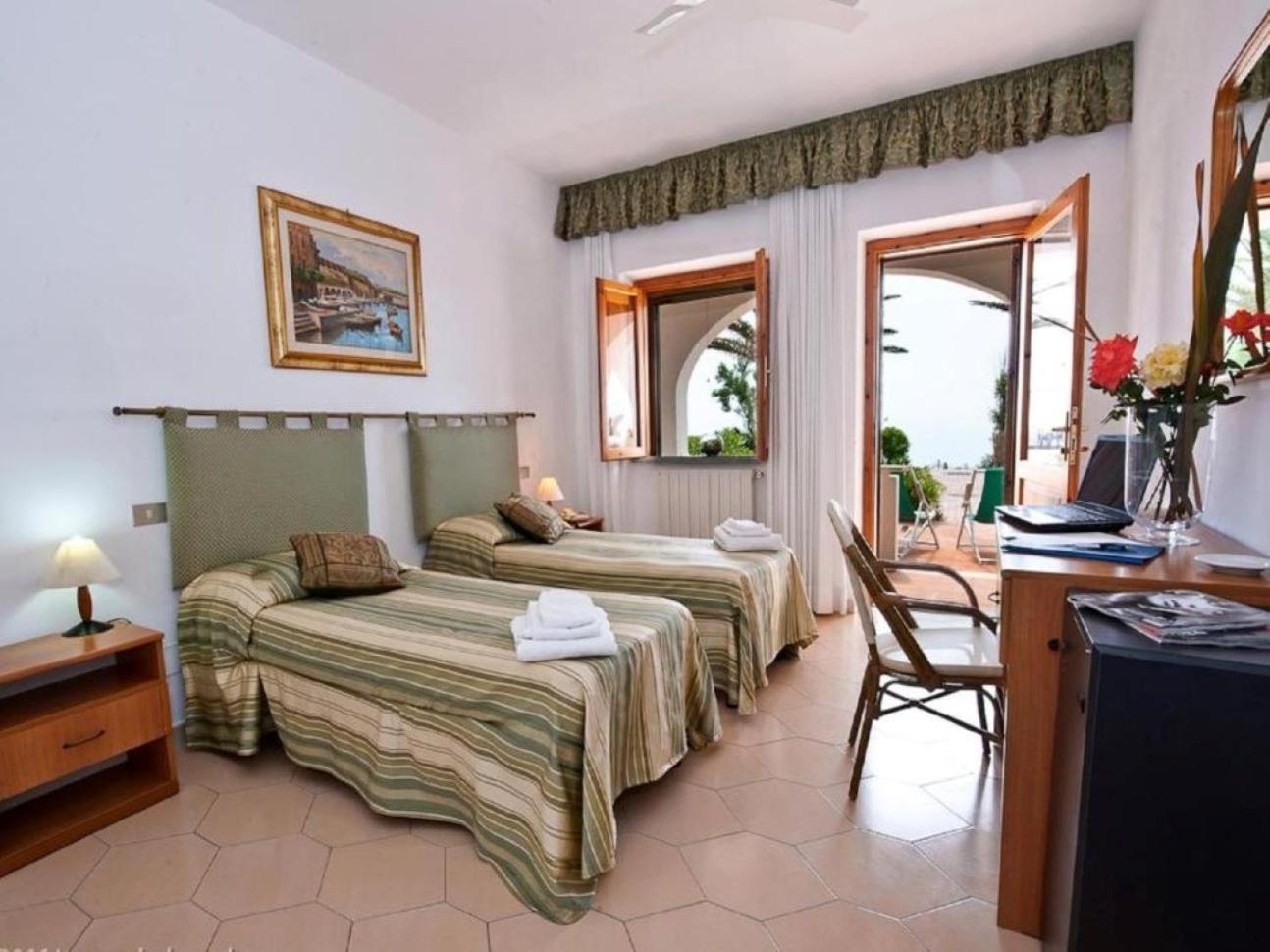 Hotel Calabattaglia 4/56