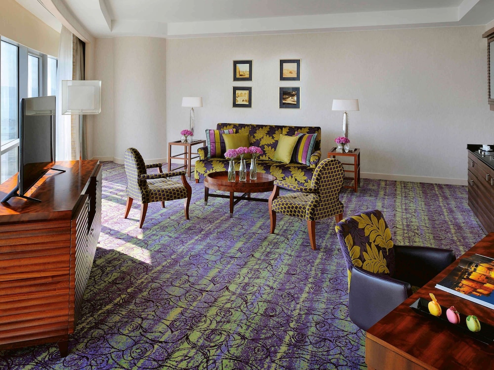 Qabila Westbay Hotel by Marriott 37/65