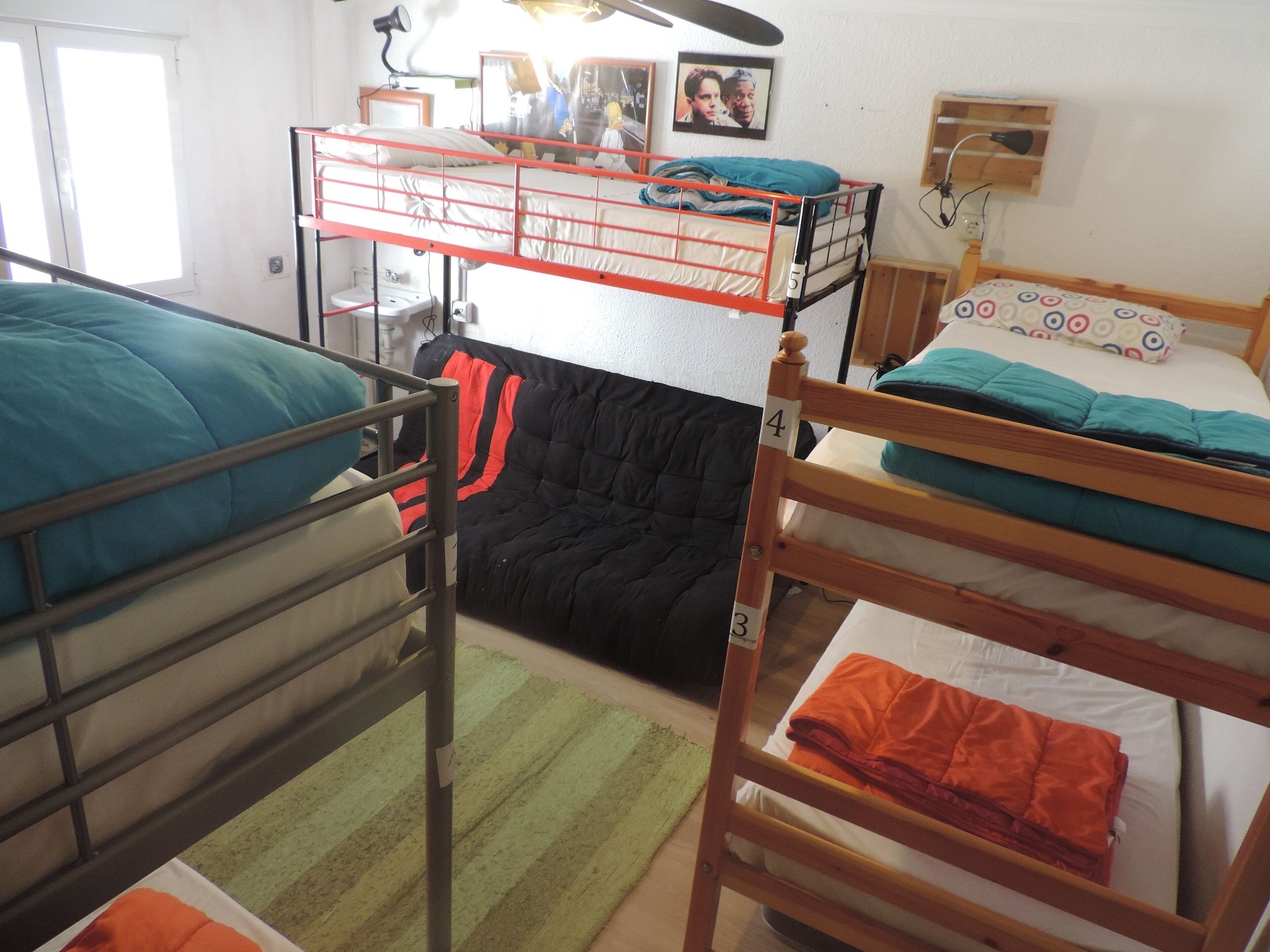 Mixed Dorm, 6 People, Shared Bathroom، Hostal El Cascabel 5/9