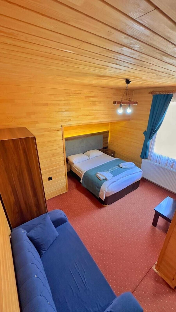 3 BEDROOMS, DELUXE, CHALET, GARDEN VIEW, KITCHEN