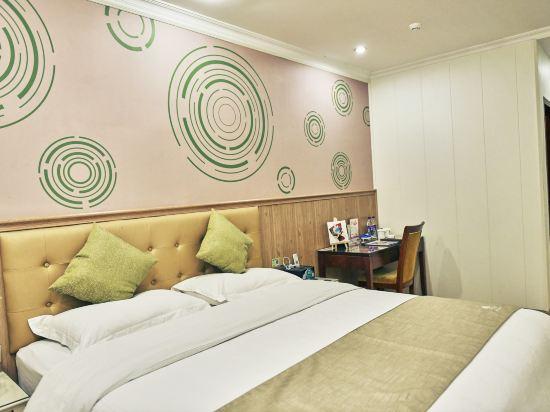 SUPERIOR, DOUBLE BED