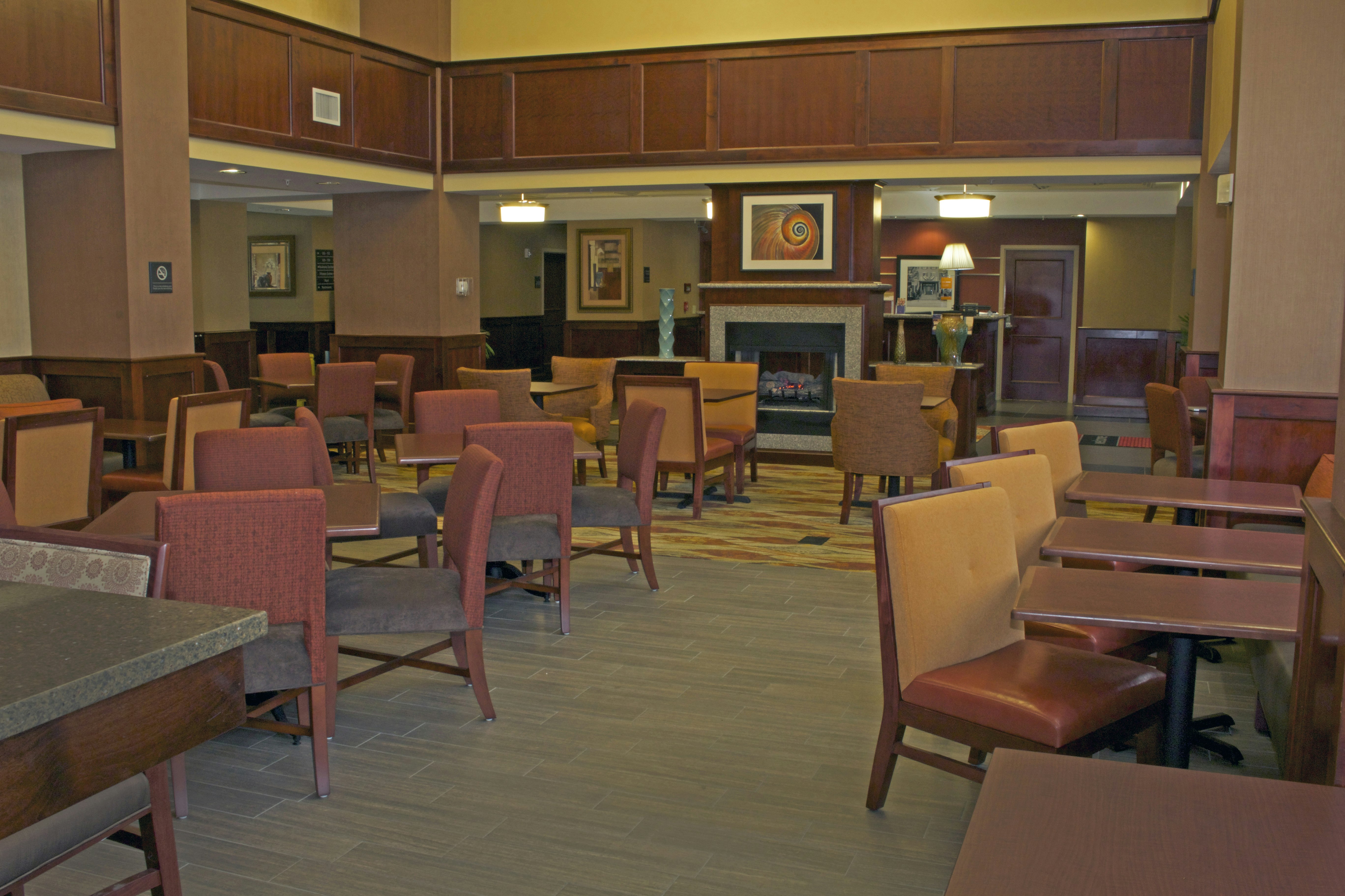 Hampton Inn And Suites Norfolk Airport 25/46