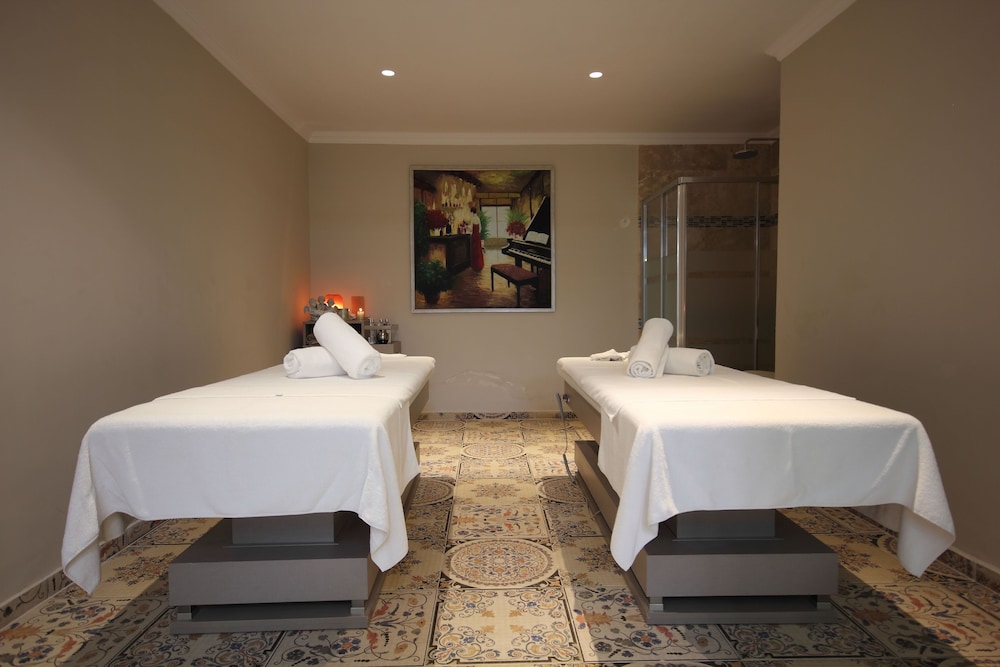 Dalyan Resort 12/50