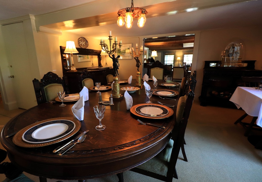Follansbee Inn 50/72
