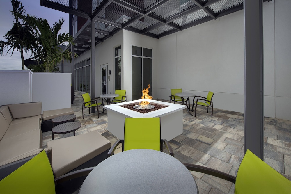 SpringHill Suites by Marriott Punta Gorda Harborside 25/35