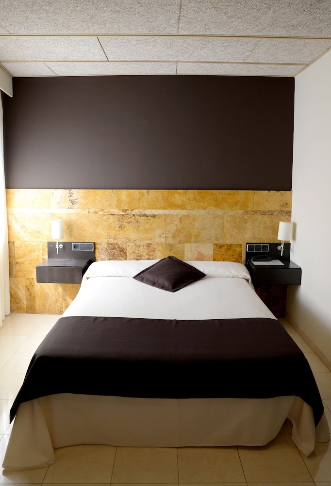 Hotel Pinar del Mar 15/32