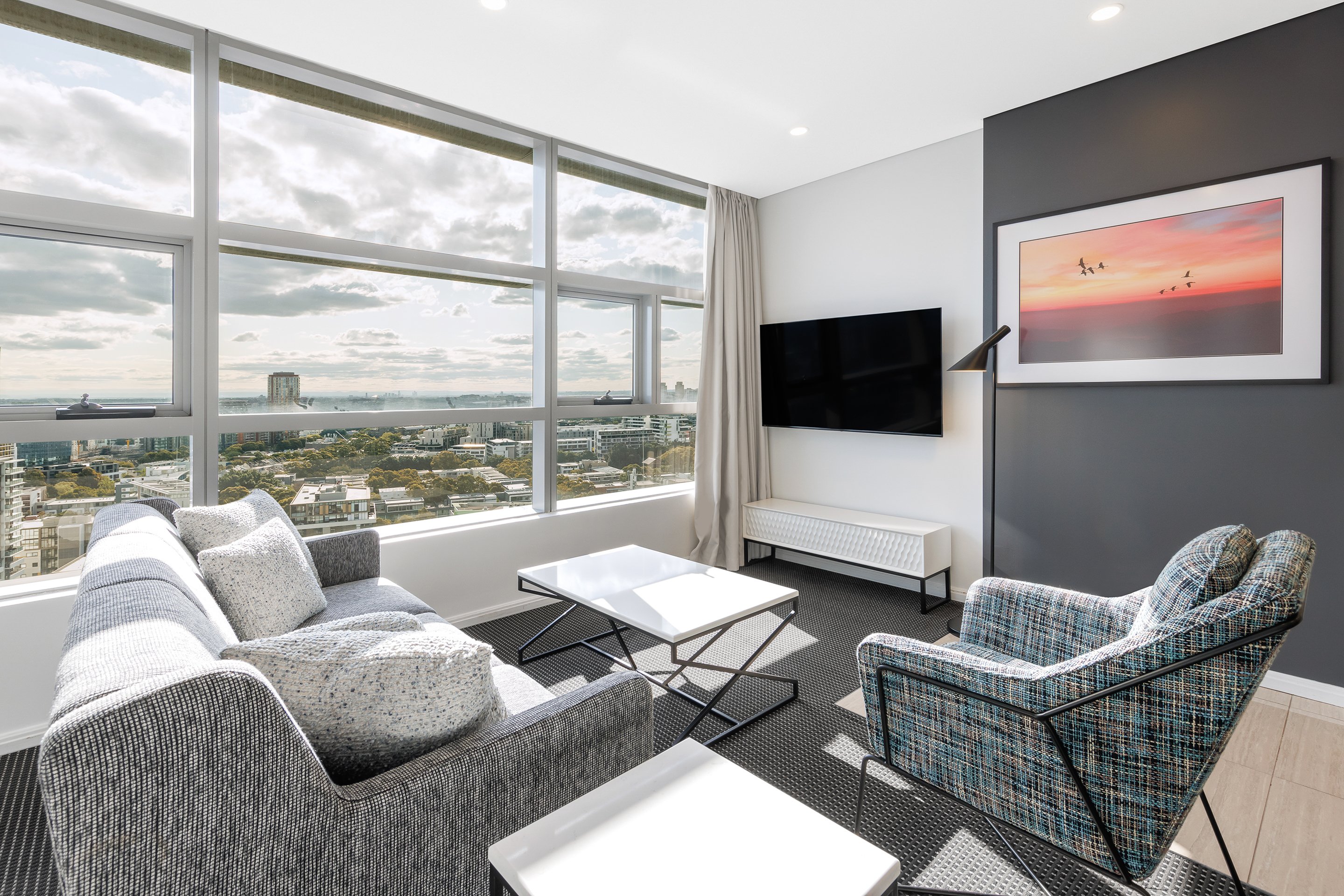 Meriton Suites Zetland 11/22