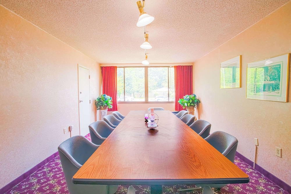 Americas Best Value Inn Winston-Salem NC 37/45