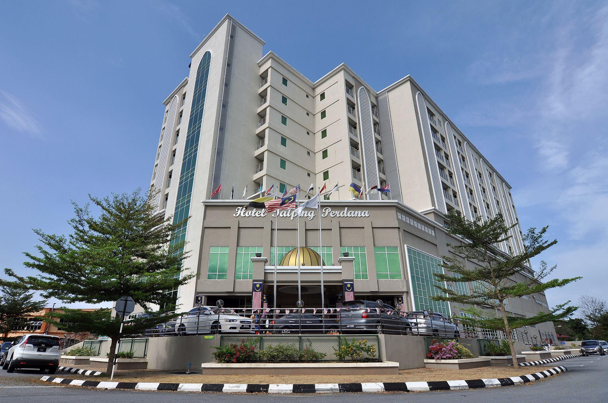 Perdana, 2 Rooms, Suite, Living Area