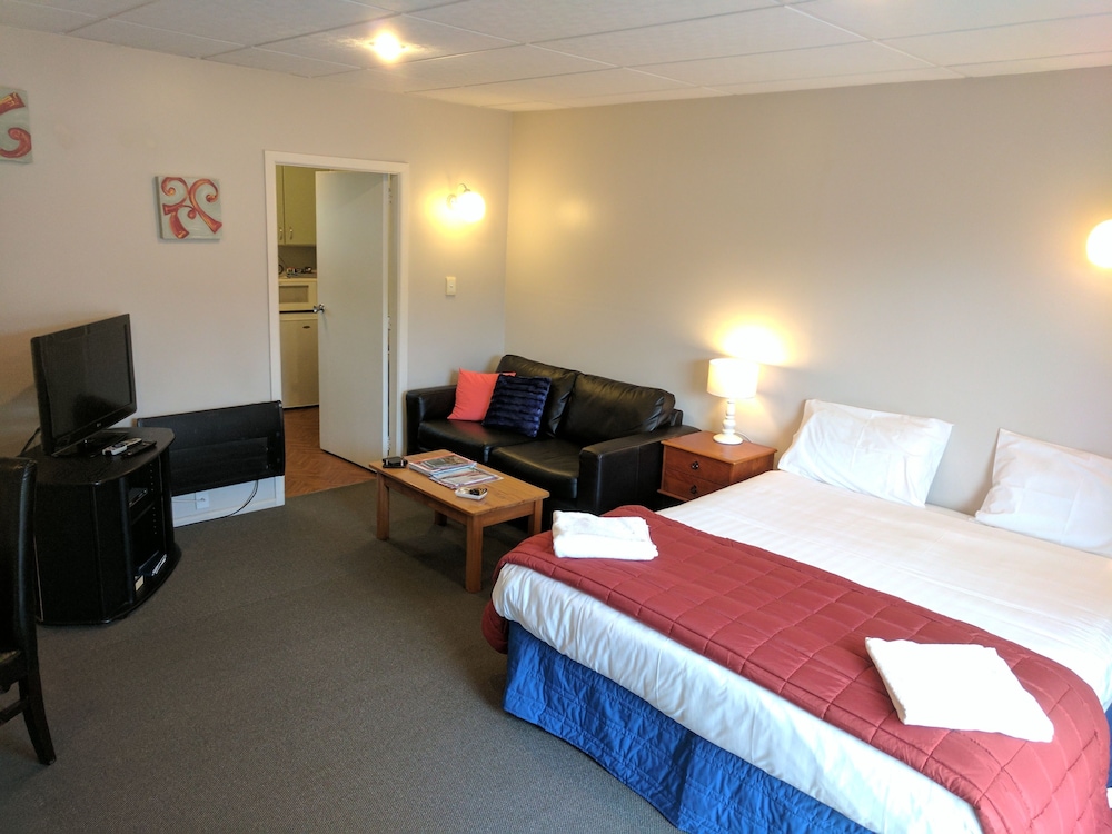 Classique Lodge Motel 18/50