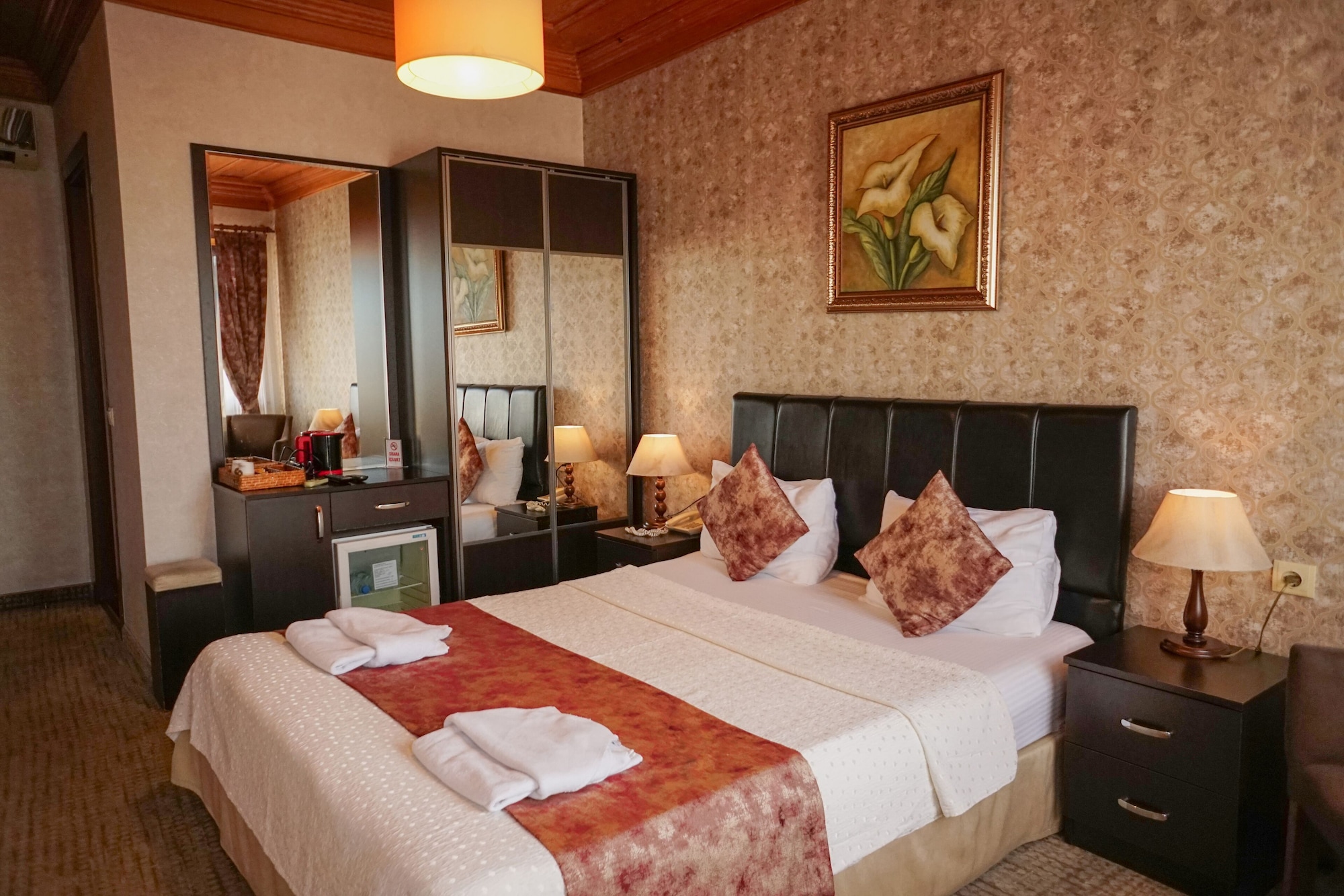 ROOM, DOUBLE BED, BALCONY