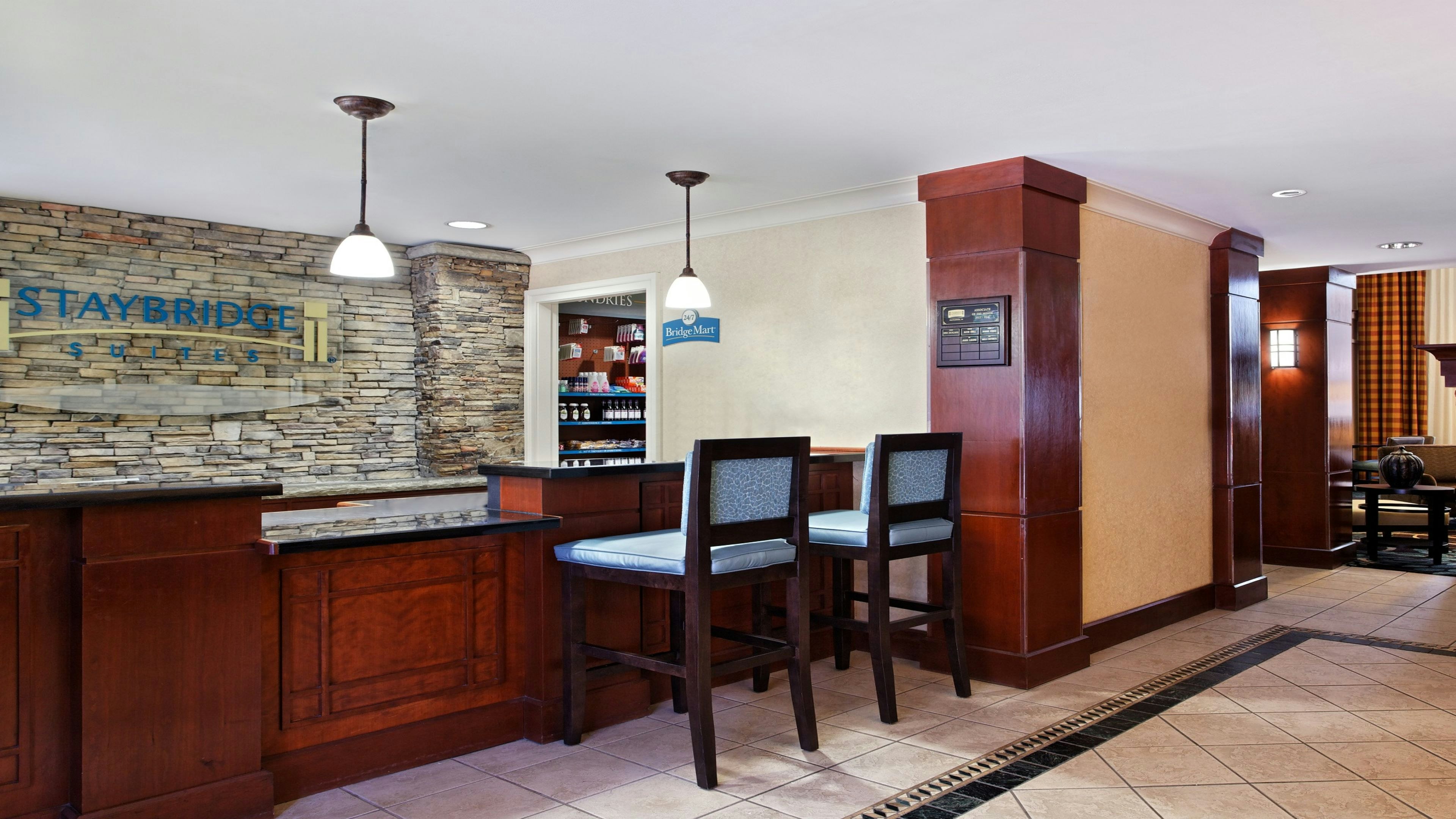 Staybridge Suites Chattanooga Downtown Convention Center 9/53