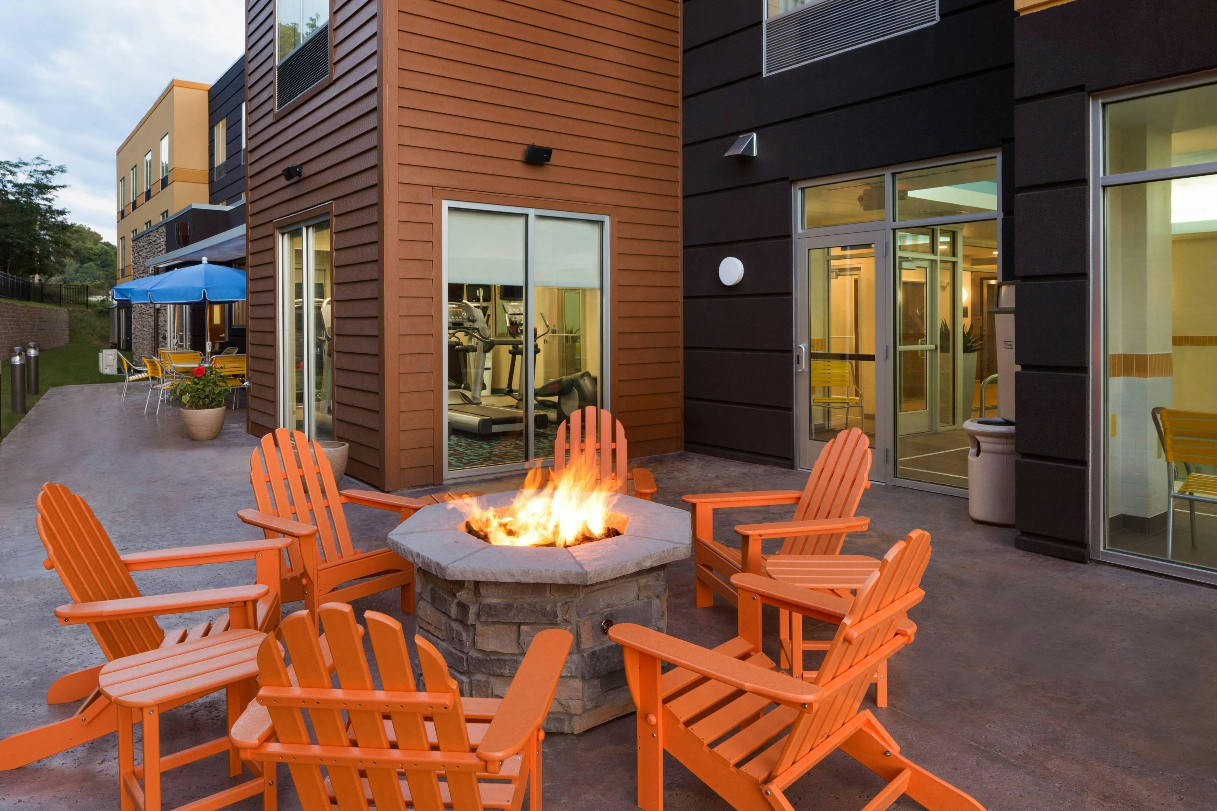 Fairfield Inn & Suites Athens 18/27