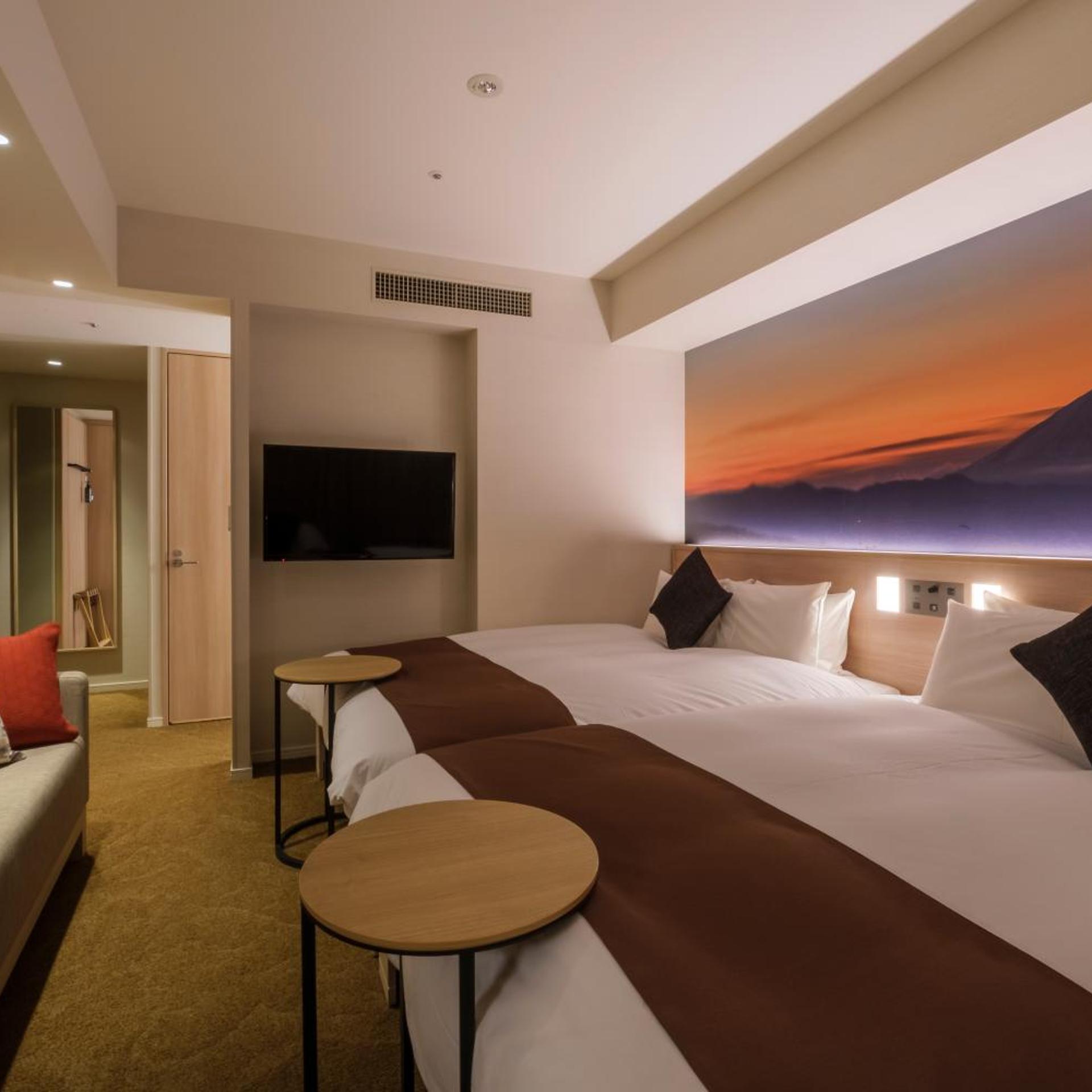 Standard, Quadruple, HOTEL JAL CITY HANEDA TOKYO WEST WING 7/10