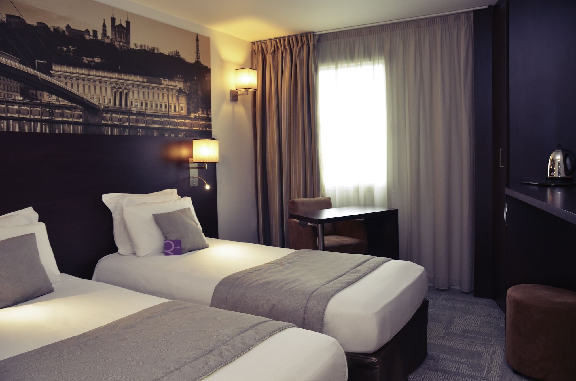 غرفة قياسية بسريرين منفصلين، Mercure Lyon Est Chaponnay 2/8
