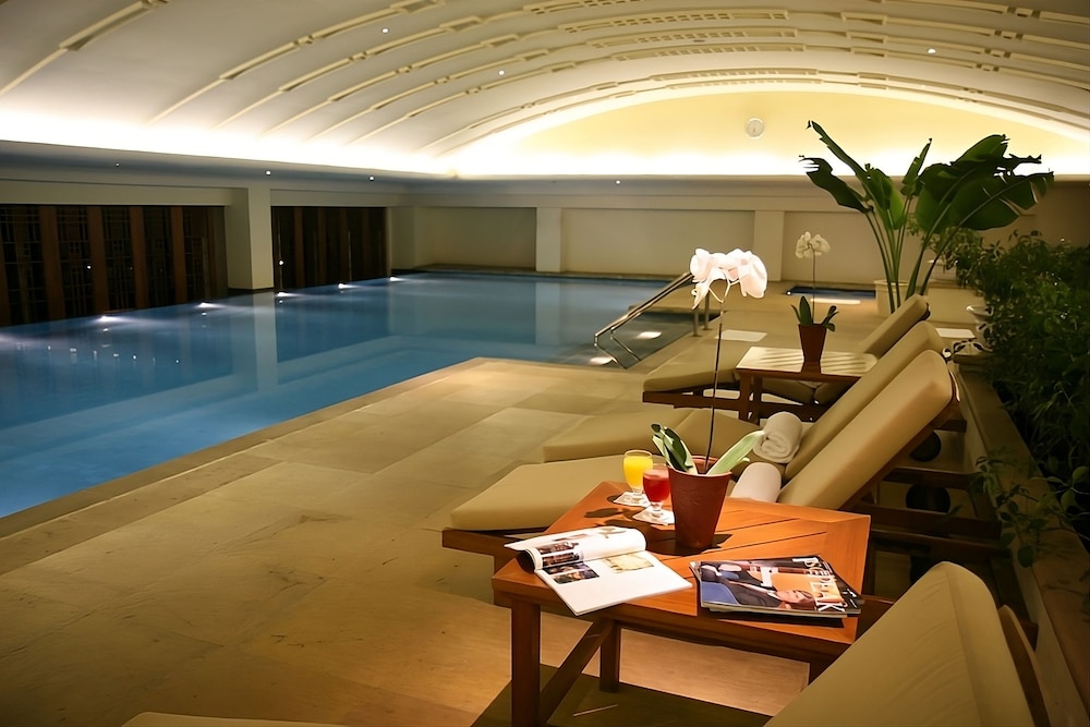 The Dharmawangsa Jakarta Hotel 22/63