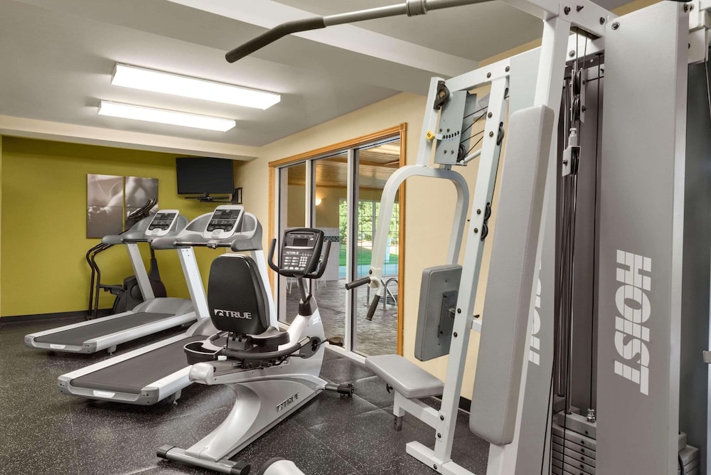 Country Inn Suites By Radisson Milwaukee Airport Wi 30/50