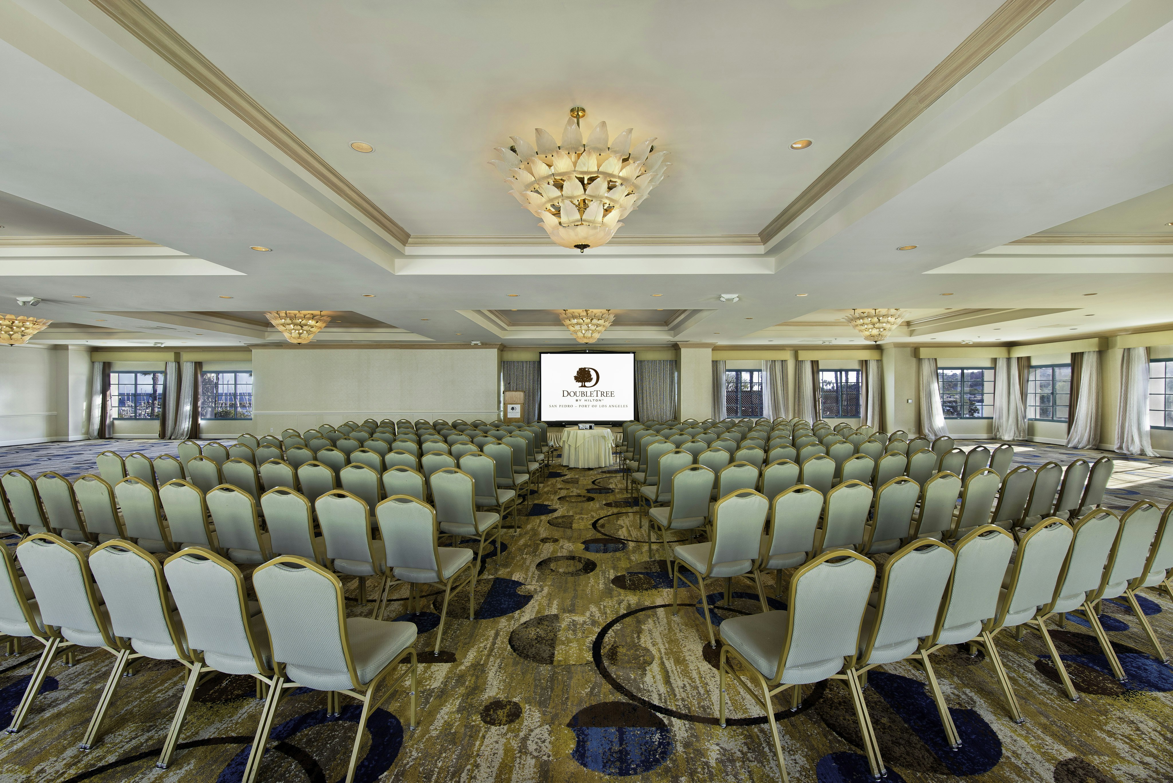 DOUBLETREE BY HILTON SAN PEDRO - PORT OF LOS ANGELES 53/65