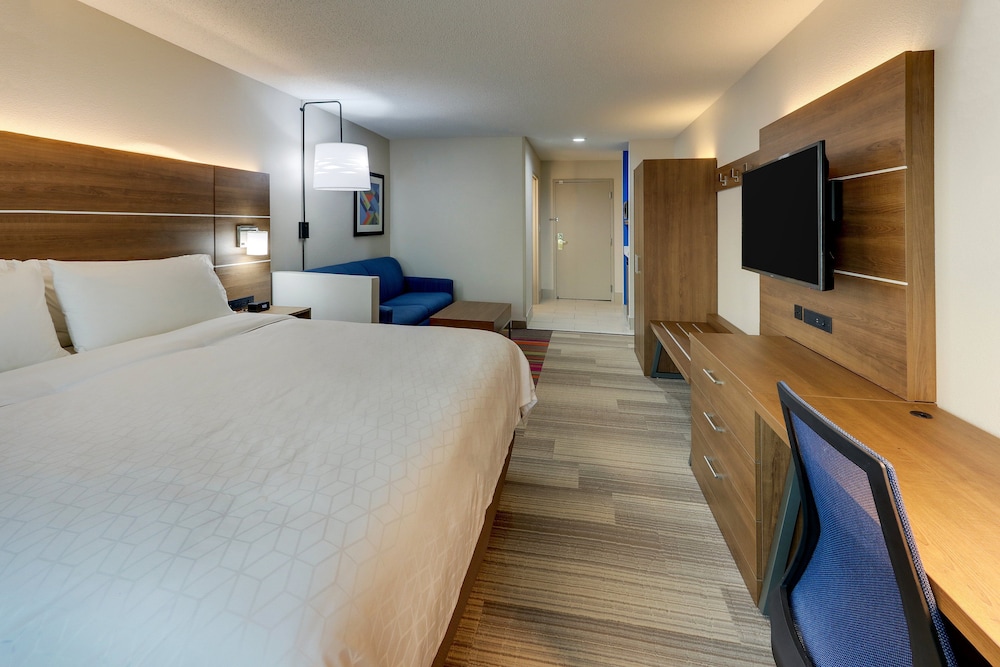 Holiday Inn Express Cincinnati North - Monroe 13/51